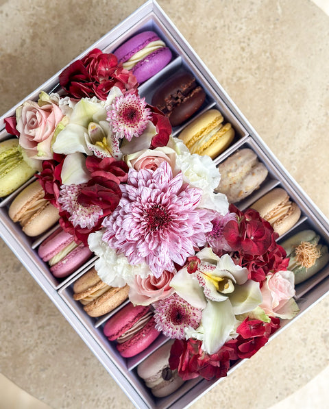 Macarons & Flowers Big Box