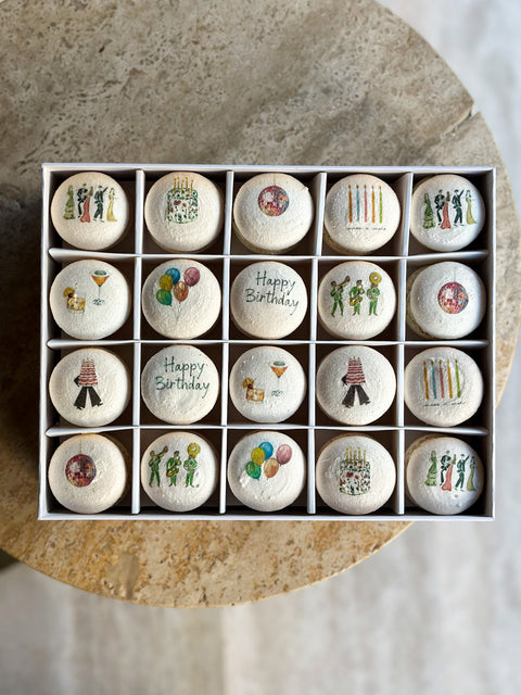 "Happy Birthday" Baskılı Makaron Kutusu