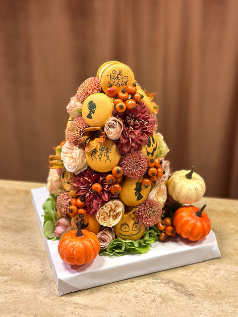 "Trick or Treat" Halloween Makaron Kulesi