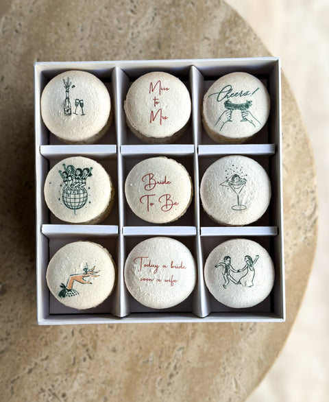 "Bride To Be" Baskılı Makaron Kutusu